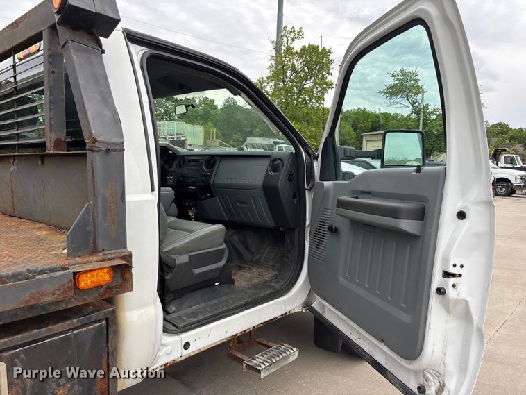 image for item FC4634 2014 Ford F450 Super Duty dump flatbed truck