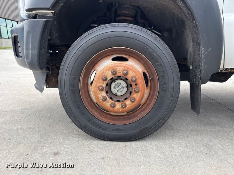 image for item FC4634 2014 Ford F450 Super Duty dump flatbed truck
