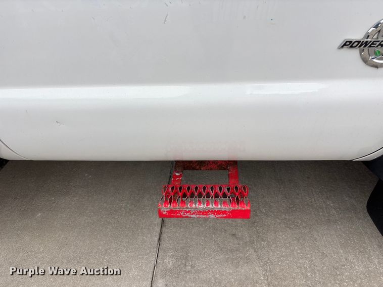 image for item FC4637 2014 Ford F450 Super Duty dump flatbed truck
