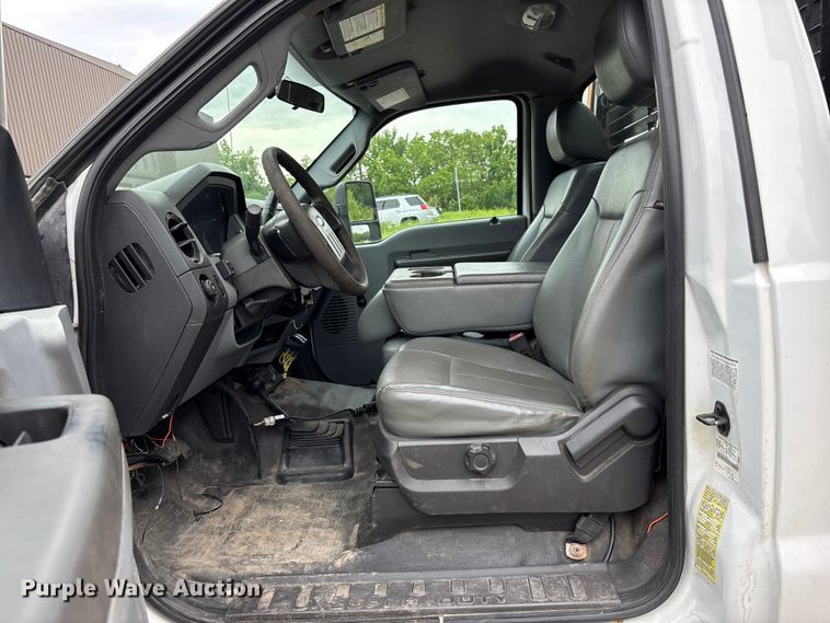 image for item FC4637 2014 Ford F450 Super Duty dump flatbed truck