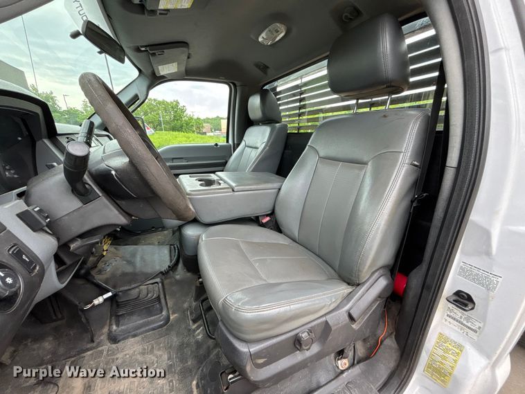 image for item FC4637 2014 Ford F450 Super Duty dump flatbed truck