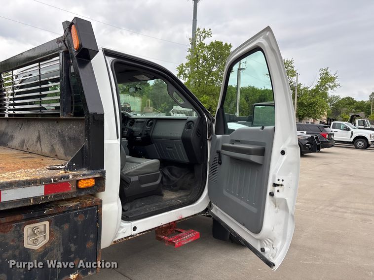 image for item FC4637 2014 Ford F450 Super Duty dump flatbed truck
