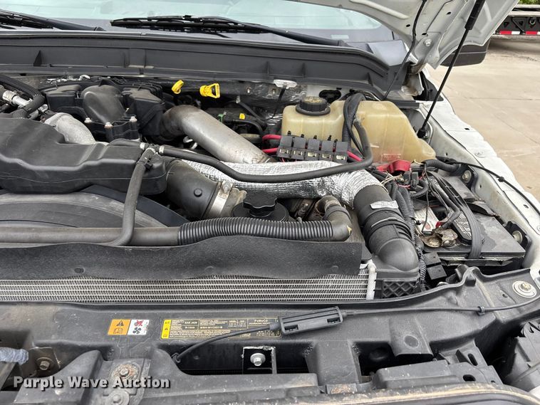 image for item FC4637 2014 Ford F450 Super Duty dump flatbed truck