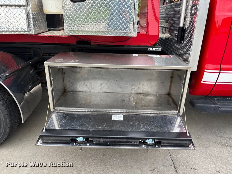 image for item FC4643 2016 Ford F550 Super Duty hook lift truck
