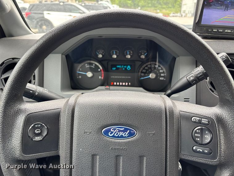 image for item FC4643 2016 Ford F550 Super Duty hook lift truck
