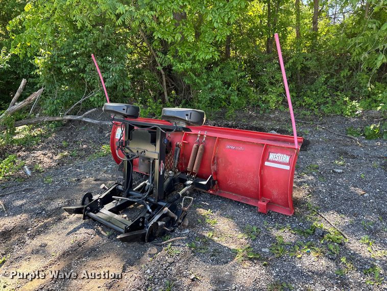 image for item FC4653 Western Ultra Finish snow plow