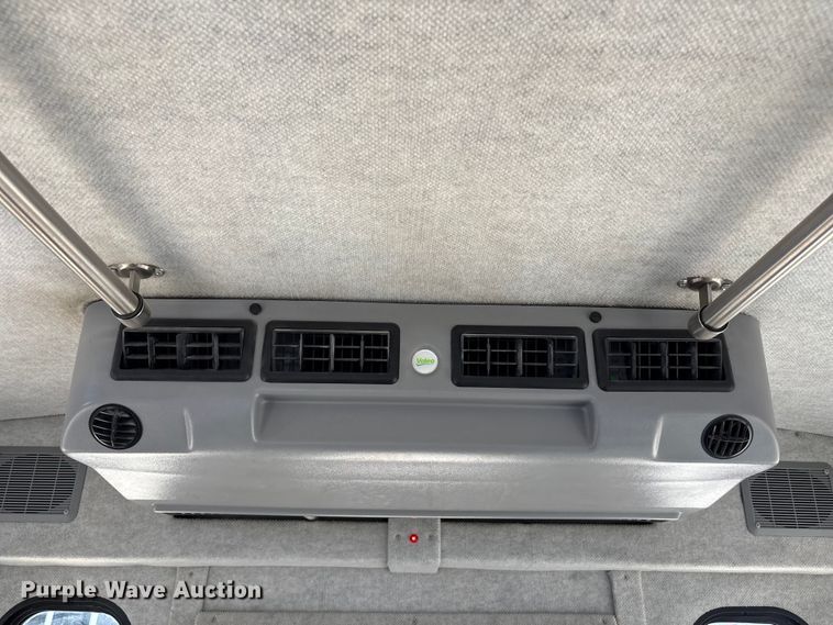 image for item FC4669 2019 Ford E450 shuttle bus