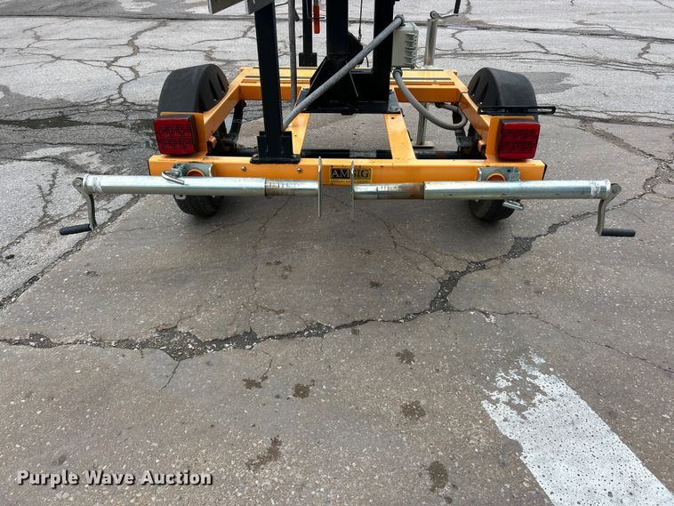 image for item FC5512 American Signal T825 arrow board trailer
