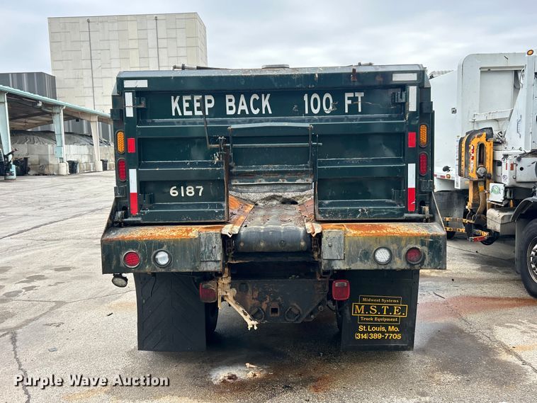image for item FC5513 2008 Ford F750 XL Super Duty dump truck