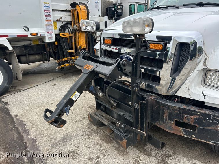 image for item FC5513 2008 Ford F750 XL Super Duty dump truck