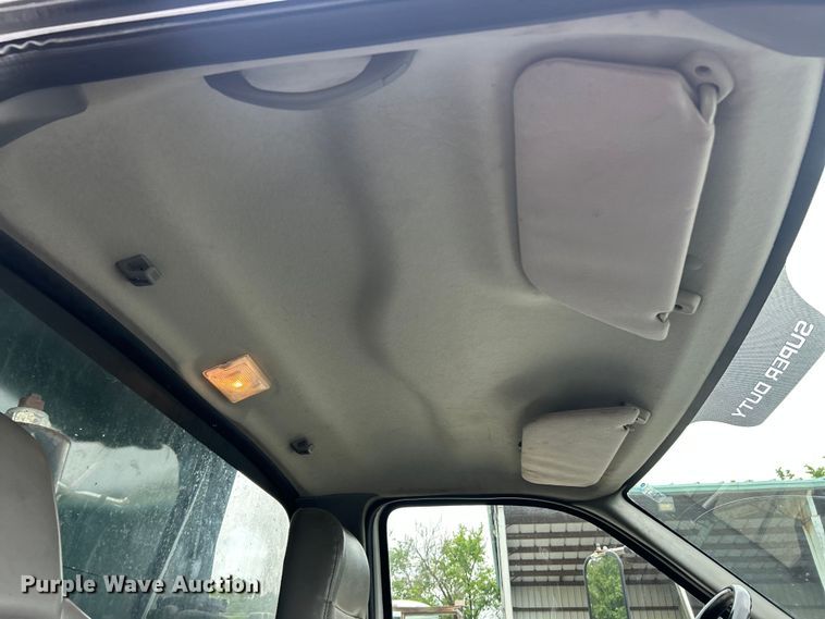 image for item FC5513 2008 Ford F750 XL Super Duty dump truck