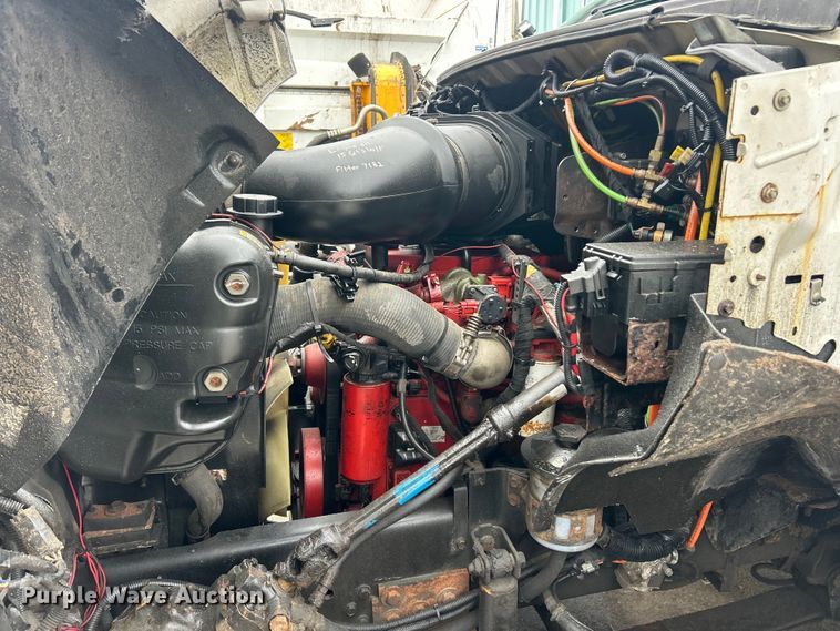 image for item FC5513 2008 Ford F750 XL Super Duty dump truck