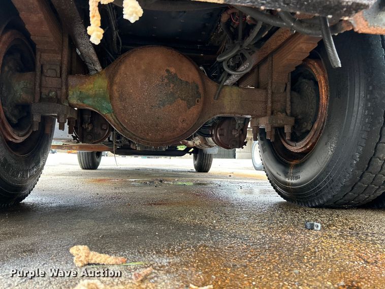 image for item FC5513 2008 Ford F750 XL Super Duty dump truck