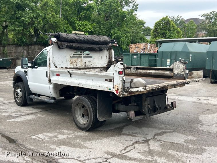 image for item FC5514 2009 Ford F450 Super Duty dump truck