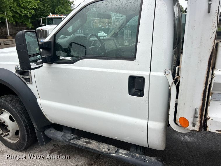 image for item FC5514 2009 Ford F450 Super Duty dump truck