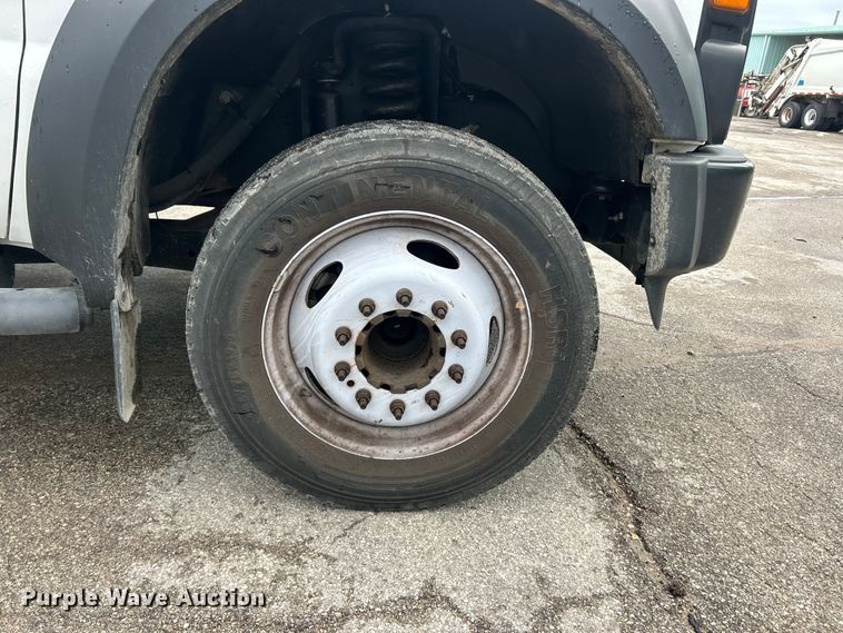 image for item FC5514 2009 Ford F450 Super Duty dump truck