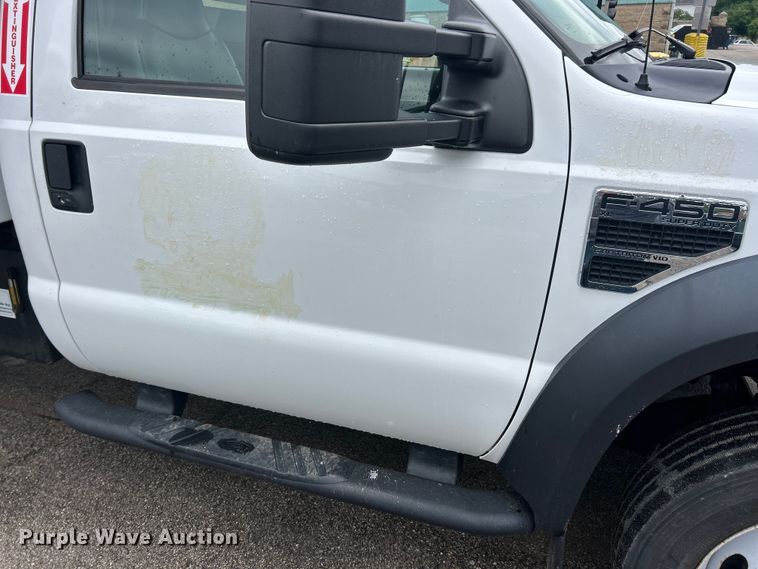 image for item FC5515 2009 Ford F450 Super Duty dump truck