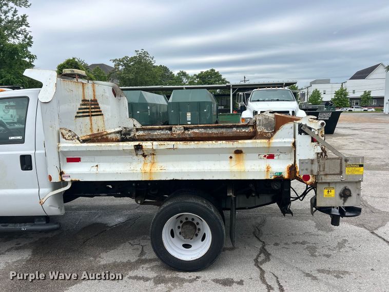 image for item FC5515 2009 Ford F450 Super Duty dump truck