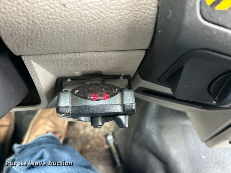 image for item FC5515 2009 Ford F450 Super Duty dump truck