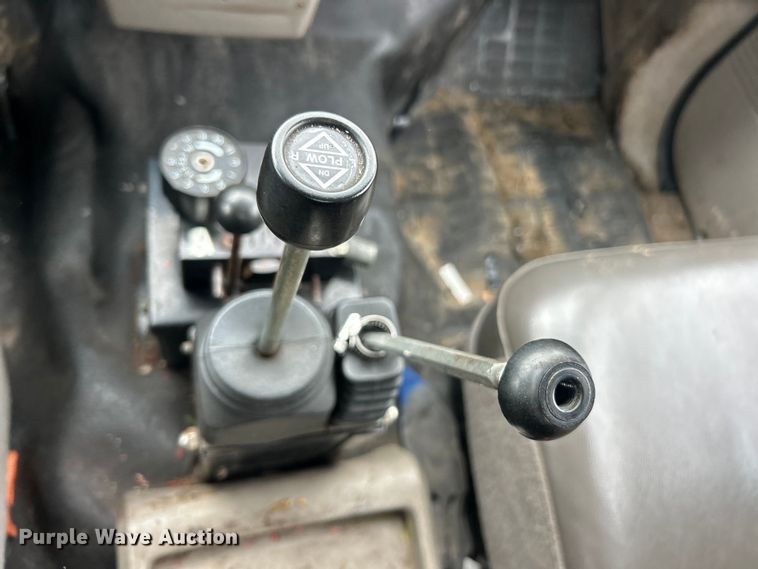 image for item FC5515 2009 Ford F450 Super Duty dump truck