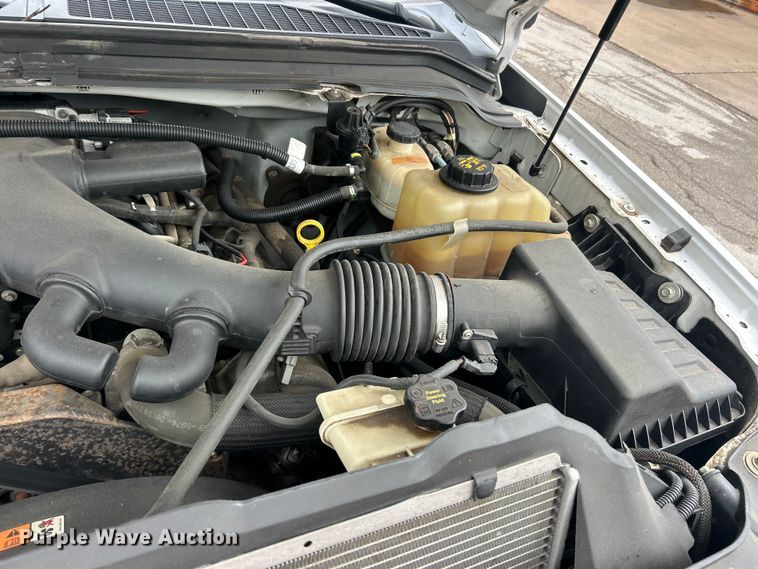 image for item FC5515 2009 Ford F450 Super Duty dump truck