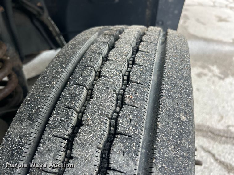 image for item FC5515 2009 Ford F450 Super Duty dump truck