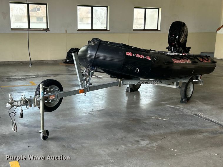 image for item FC5516 2012 Zodiac FC 420 RIG boat