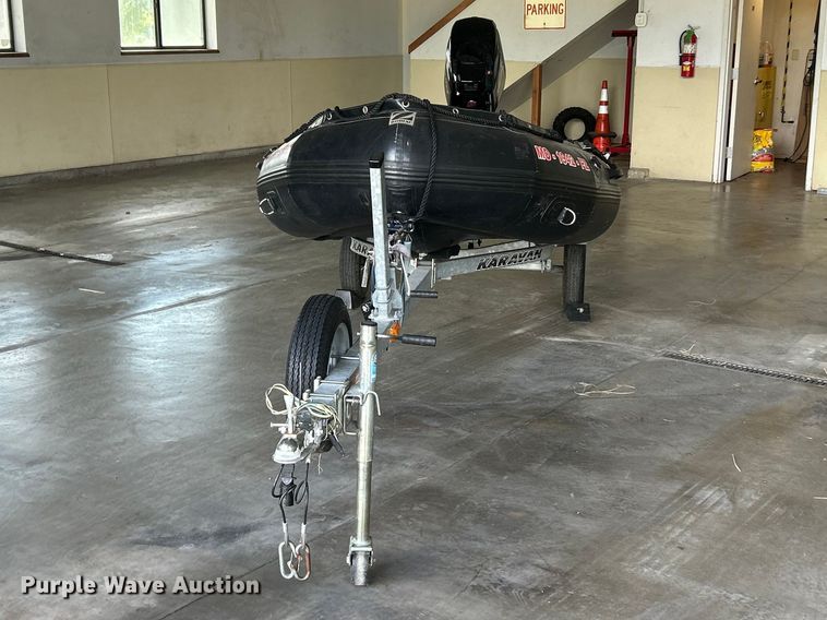 image for item FC5516 2012 Zodiac FC 420 RIG boat