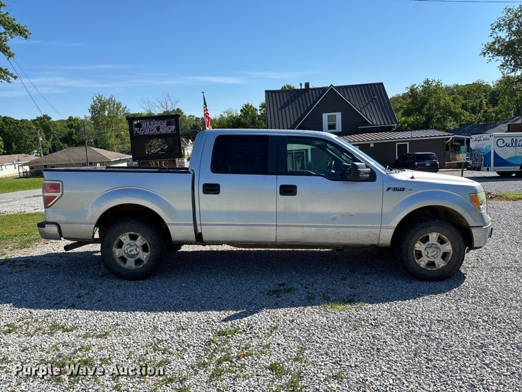 image for item FC5638 2011 Ford F150 Crew Cab pickup truck