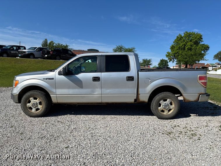 image for item FC5638 2011 Ford F150 Crew Cab pickup truck