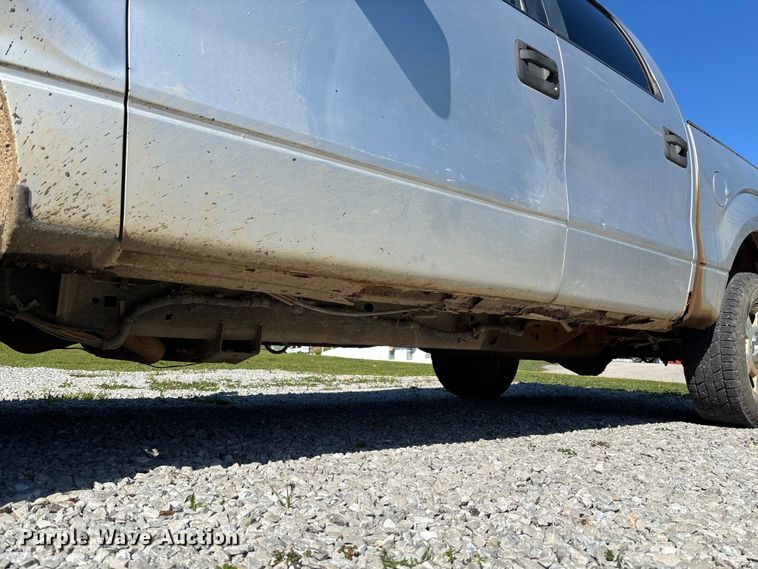 image for item FC5638 2011 Ford F150 Crew Cab pickup truck