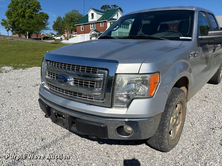 image for item FC5638 2011 Ford F150 Crew Cab pickup truck