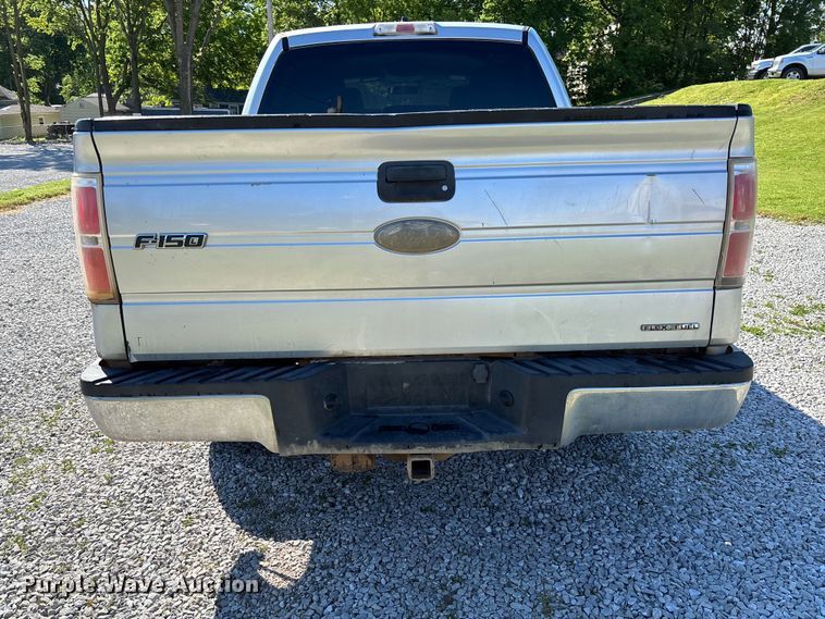 image for item FC5638 2011 Ford F150 Crew Cab pickup truck