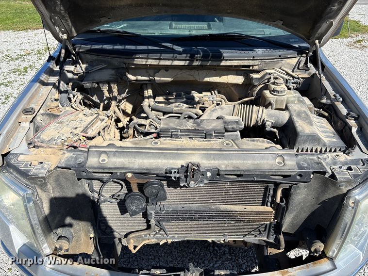 image for item FC5638 2011 Ford F150 Crew Cab pickup truck