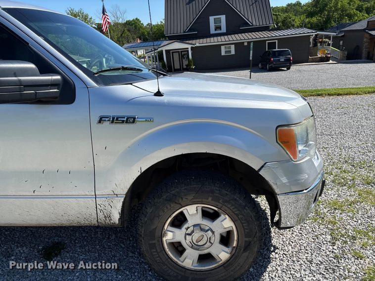 image for item FC5639 2012 Ford F150 Crew Cab pickup truck