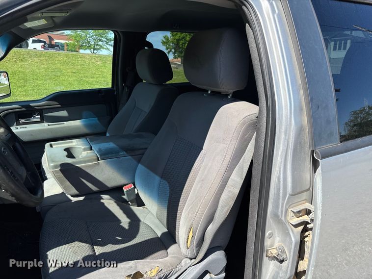 image for item FC5639 2012 Ford F150 Crew Cab pickup truck