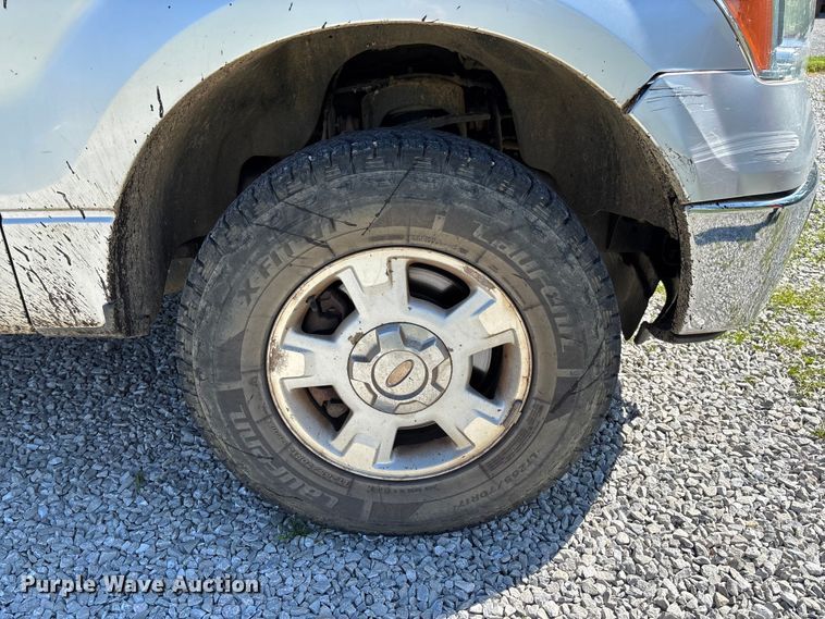 image for item FC5639 2012 Ford F150 Crew Cab pickup truck