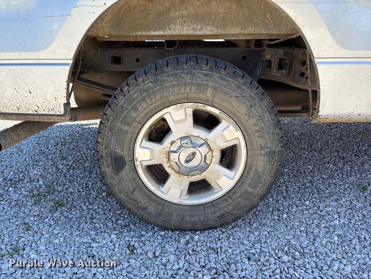 image for item FC5639 2012 Ford F150 Crew Cab pickup truck