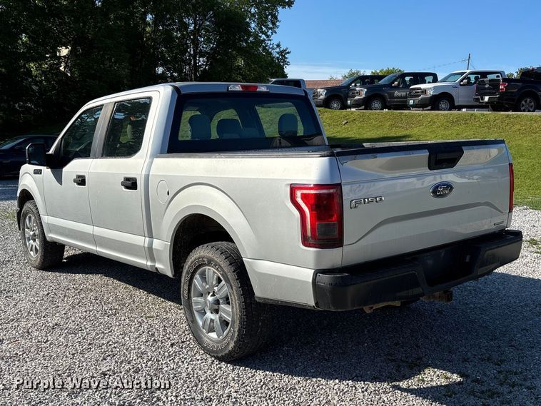image for item FC5640 2016 Ford F150 Crew Cab pickup truck