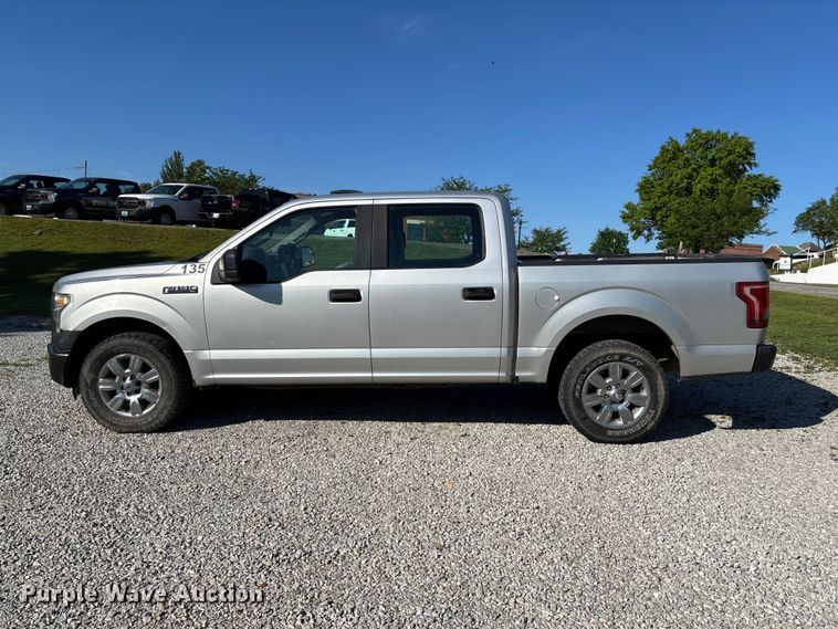 image for item FC5640 2016 Ford F150 Crew Cab pickup truck