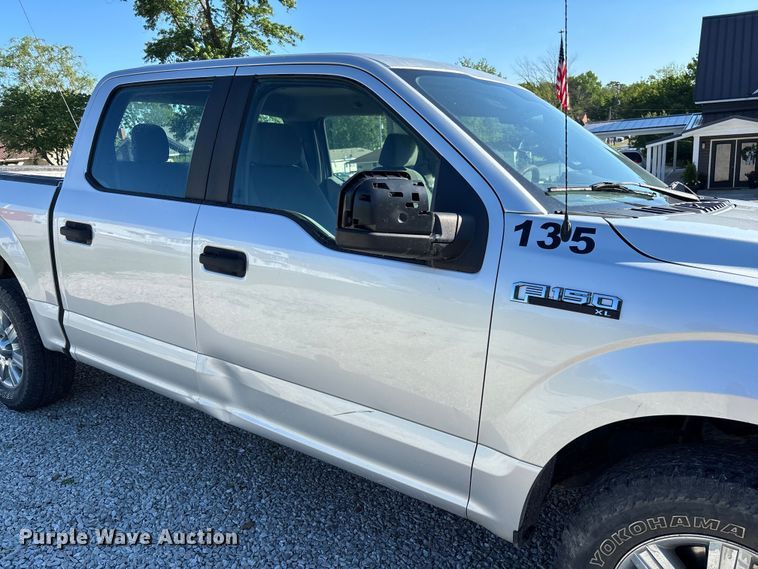 image for item FC5640 2016 Ford F150 Crew Cab pickup truck