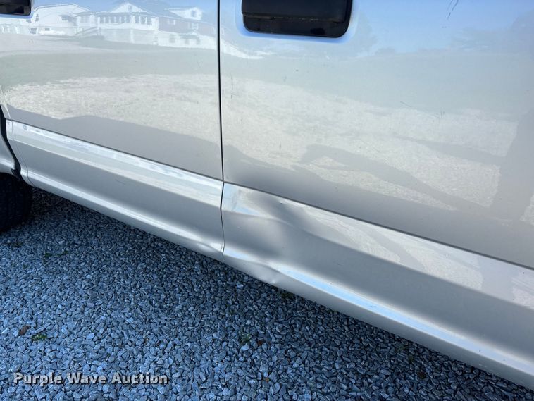 image for item FC5640 2016 Ford F150 Crew Cab pickup truck
