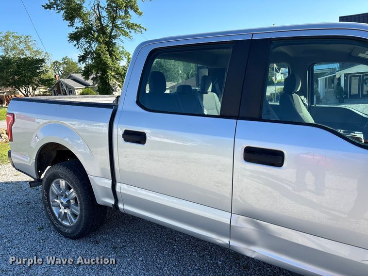 image for item FC5640 2016 Ford F150 Crew Cab pickup truck