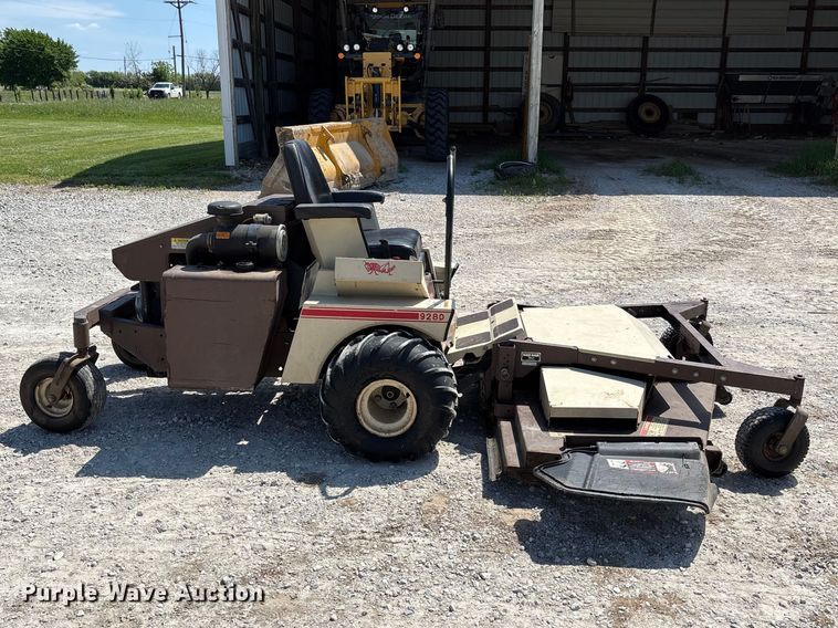 image for item FC5642 Grasshopper 928D ZTR ZTR lawn mower