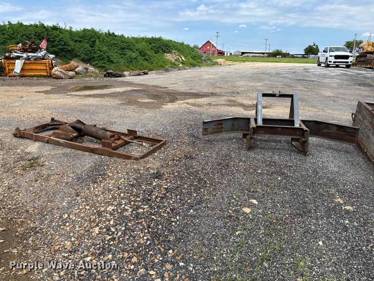 image for item FC5643 Truck parts