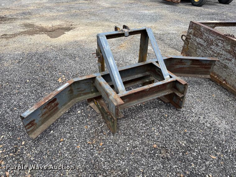 image for item FC5643 Truck parts