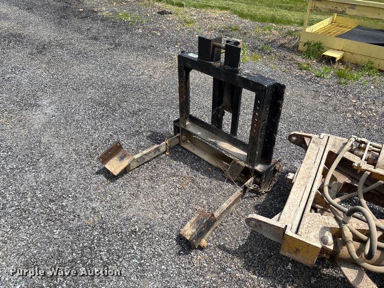 image for item FC5646 Truck attachments