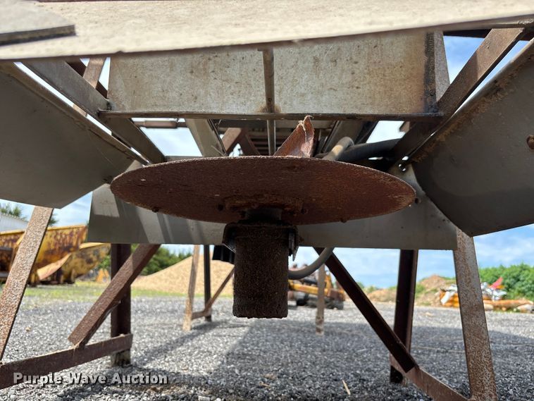 image for item FC5646 Truck attachments