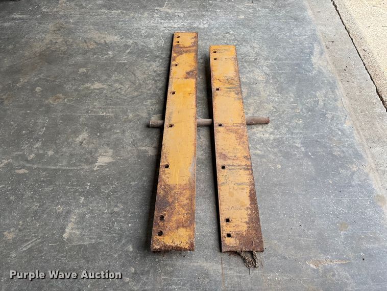image for item FC5646 Truck attachments