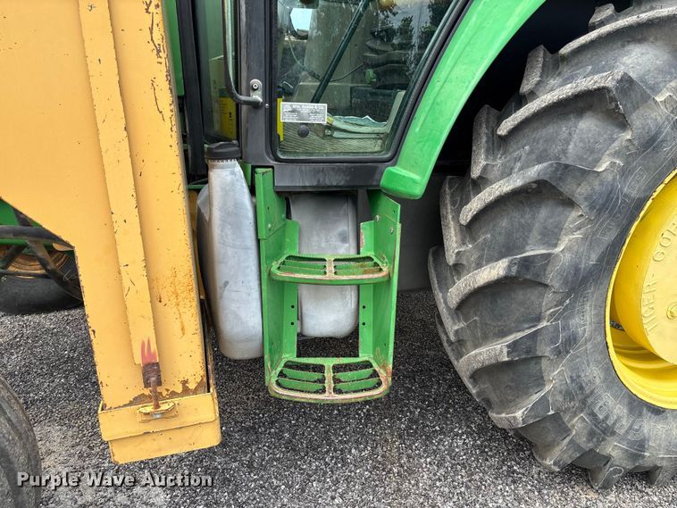image for item FC5647 2003 John Deere 6420 tractor